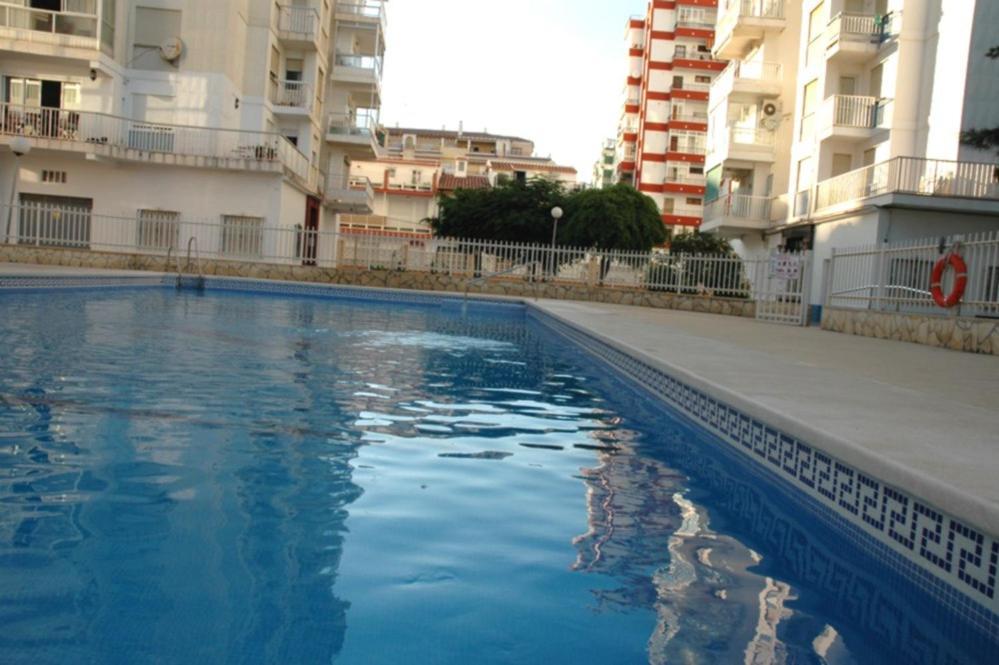 Apartamentos Terrasol 1ª Linea Playa Los Angeles トレ・デル・マール エクステリア 写真